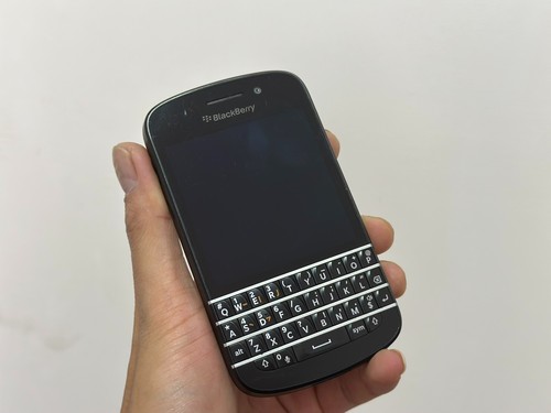 Smartphone blackberry q10 - blackberry,